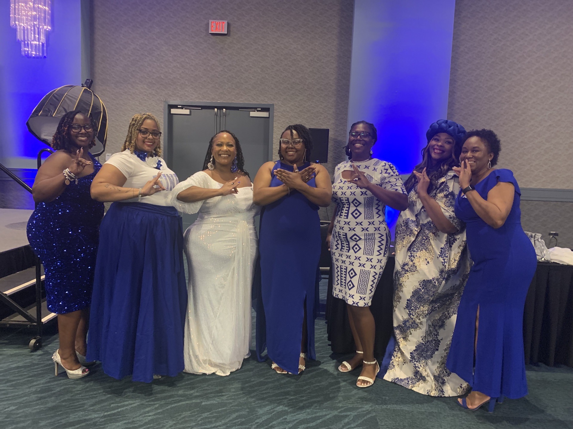 Sorors gathered together in blue and white at a Zeta Phi Beta gala